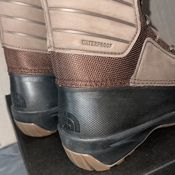 THE NORTH FACE Shellista IV Mid Waterproof Insulated Boot Leather Fur Trim Sz 11 - Picture 7 of 15